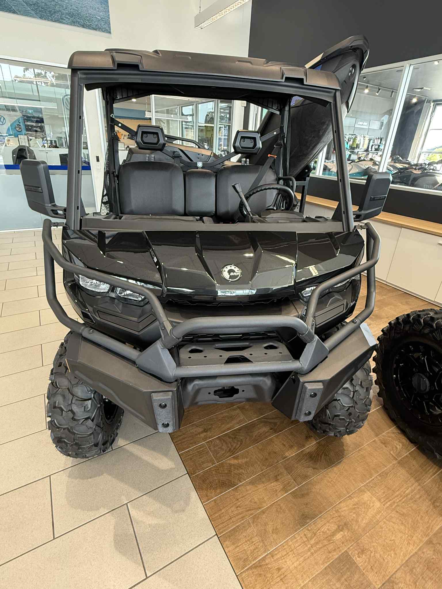 2025  Defender XU HD9 - 2